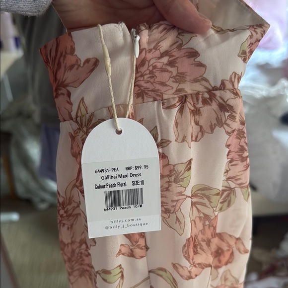 Floral Pink Maxi Dress - Picture 4 of 9